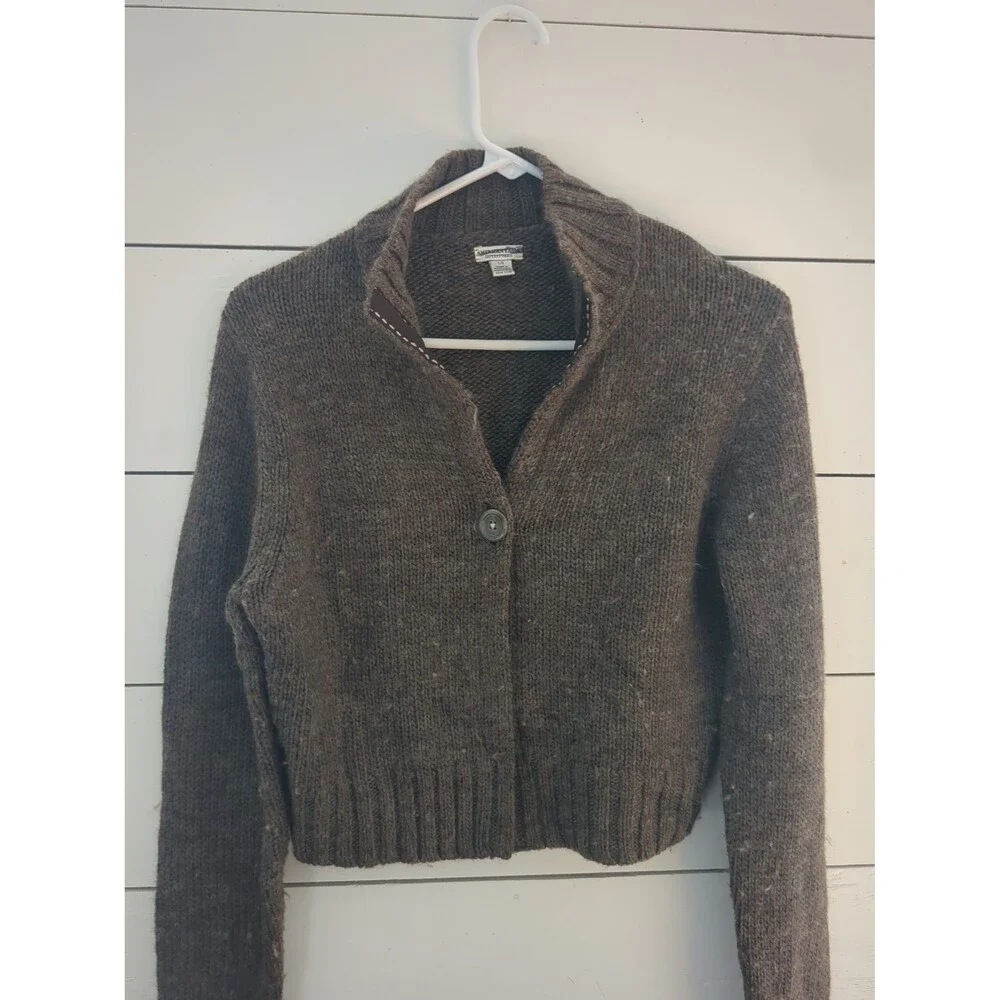 American Eagle Outfitters women large